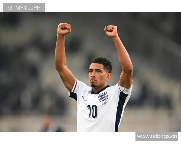 贝林厄姆荣膺英格兰队202425赛季最佳男球员表现卓越助攻频繁 贝林厄姆荣膺英格兰队202425赛季最佳男球员表现卓越助攻频繁