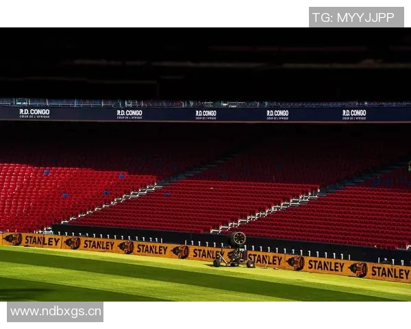 巴萨运营总监透露诺坎普有望在11月中旬重新开放的最新消息