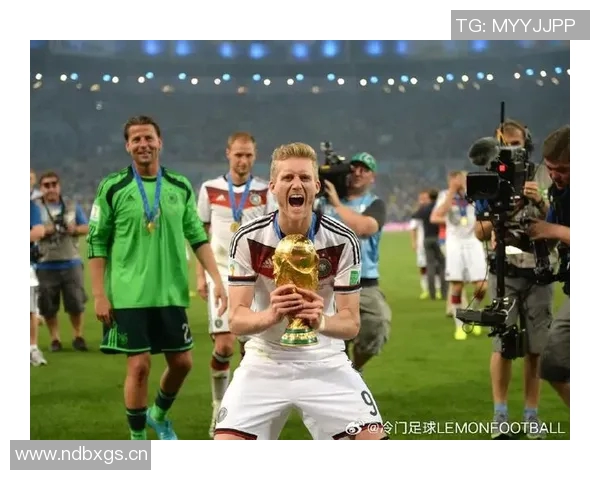 许尔勒挑战超级马拉松百人竞速最后一人方可结束赛事