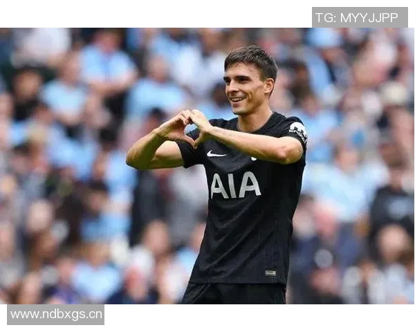 帕利尼亚谈热刺新机遇期待在英超赛场尽情享受比赛乐趣