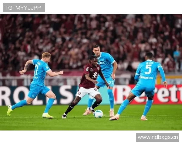 意甲最新积分榜:米兰领先1分稳居首位国米那不勒斯罗马争夺前四名 意甲最新积分榜:米兰领先1分稳居首位国米那不勒斯罗马争夺前四名