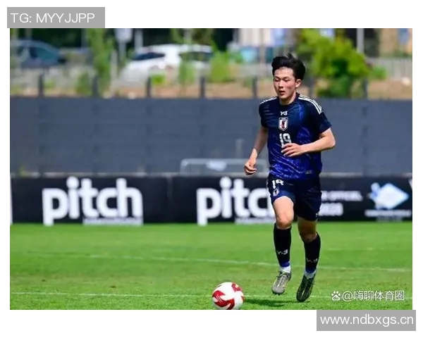 日本U20在加时赛被法国绝杀球员痛苦瘫倒赛场泪如雨下