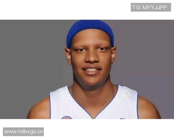 维拉纽瓦称里夫斯当前实力超越乔治引发热议