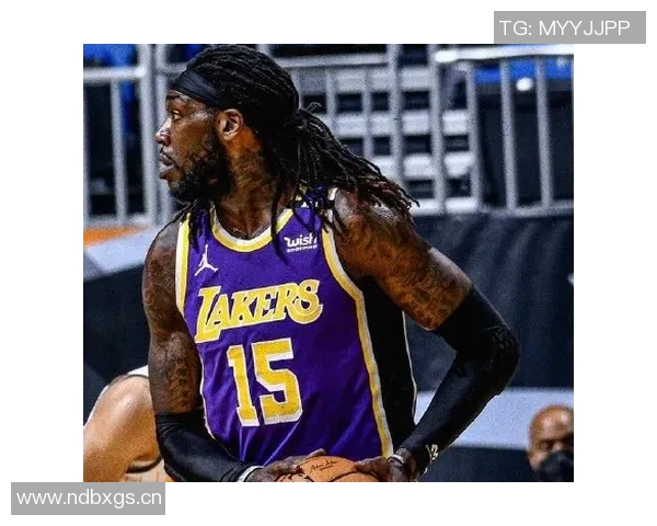 瓦兰替补出战18分钟表现抢眼贡献10分9板助力解放约老师压力 瓦兰替补出战18分钟表现抢眼贡献10分9板助力解放约老师压力