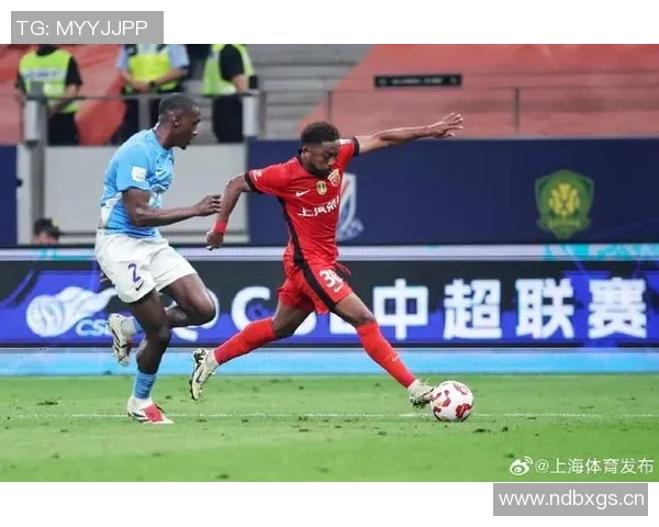 祝海港足球俱乐部球员李新翔生日快乐愿他在新的一岁里更进一步 祝海港足球俱乐部球员李新翔生日快乐愿他在新的一岁里更进一步