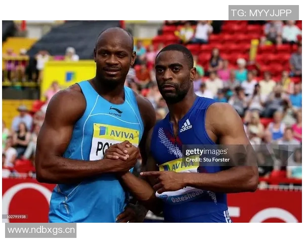 鲍威尔本赛季表现惊艳场均245分三项命中率均超四成