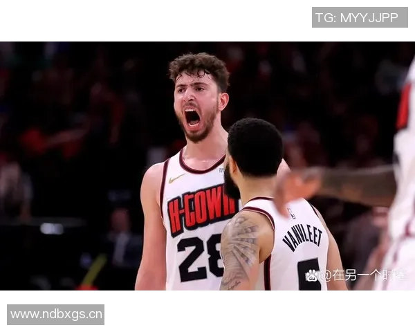 关键时刻KD表现消极最后一球不该交给申京投篮