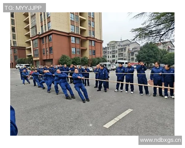 曲刚寄语职业球员坚持信念面临降级压力希望不放弃努力拼搏