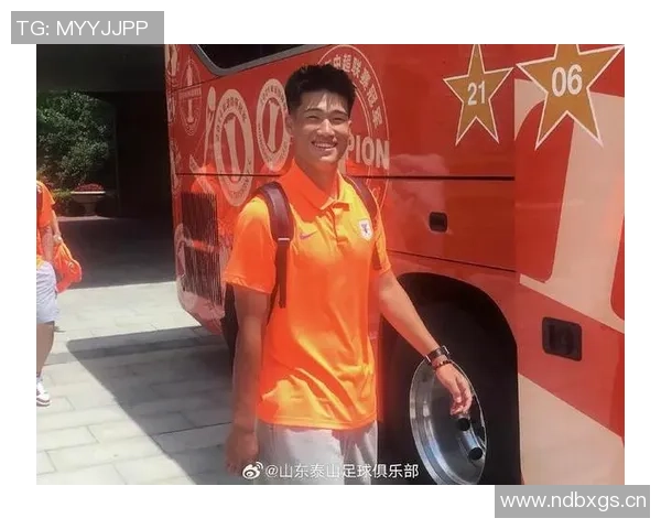 泰山小将彭啸庆祝20岁生日中超首秀成最珍贵礼物感谢韩鹏指导的信任与支持 泰山小将彭啸庆祝20岁生日中超首秀成最珍贵礼物感谢韩鹏指导的信任与支持