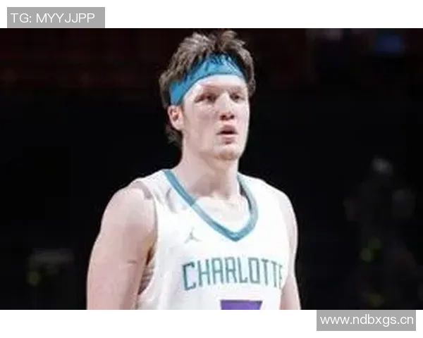 克尼佩尔反思年轻球员沟通不足未来需加强场上配合避免失误