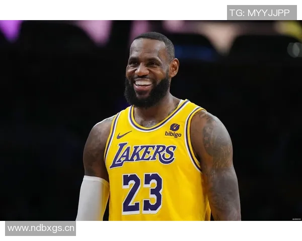 詹姆斯回顾18赛季自信满满称那年自己在场上无所不能