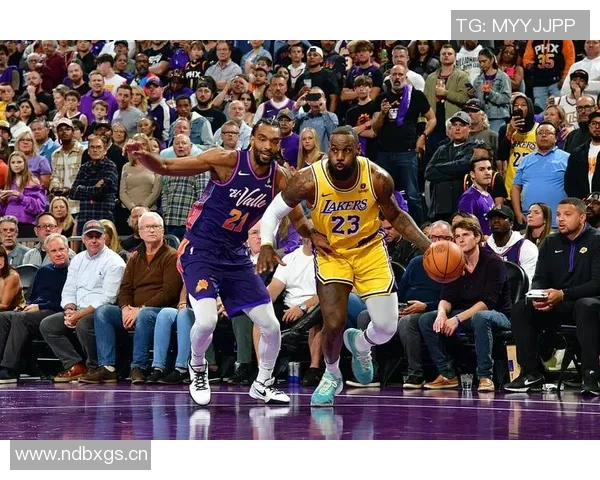 湖人本赛季对阵灰熊全胜三场成功实现横扫成就