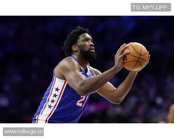 76人半场领先雄鹿恩比德表现出色特纳罗林斯助力球队奋战