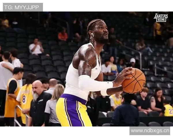 卧龙凤雏组合再现赛场风采美媒调侃艾顿与布朗尼的精彩对决