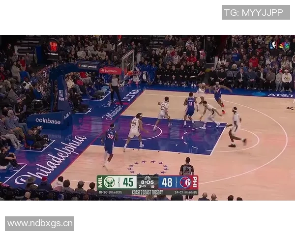 76人半场领先雄鹿恩比德表现出色特纳罗林斯助力球队奋战